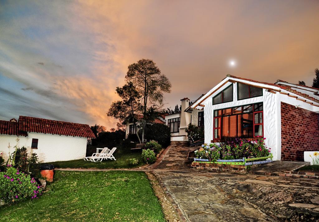 Hotel Cabañas San Cayetano Paipa Habitación foto
